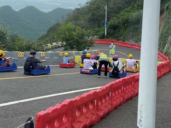山東省日照市山地滑車(chē)